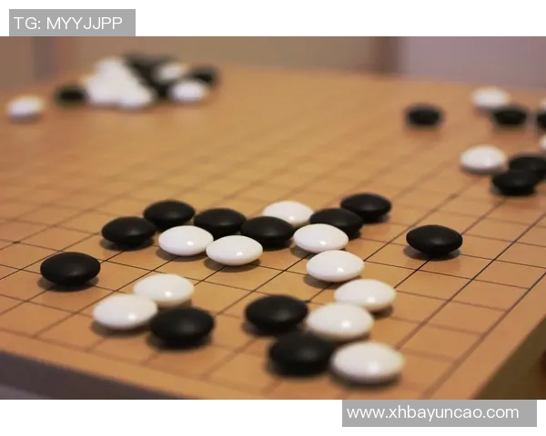 围棋真人秀:智者对决,棋盘上的智慧与情感交织之旅