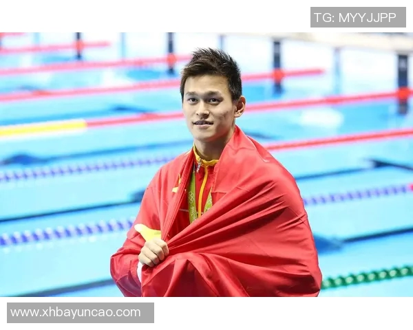 孙杨最新真人照片曝光展现运动员风采与魅力引发网友热议